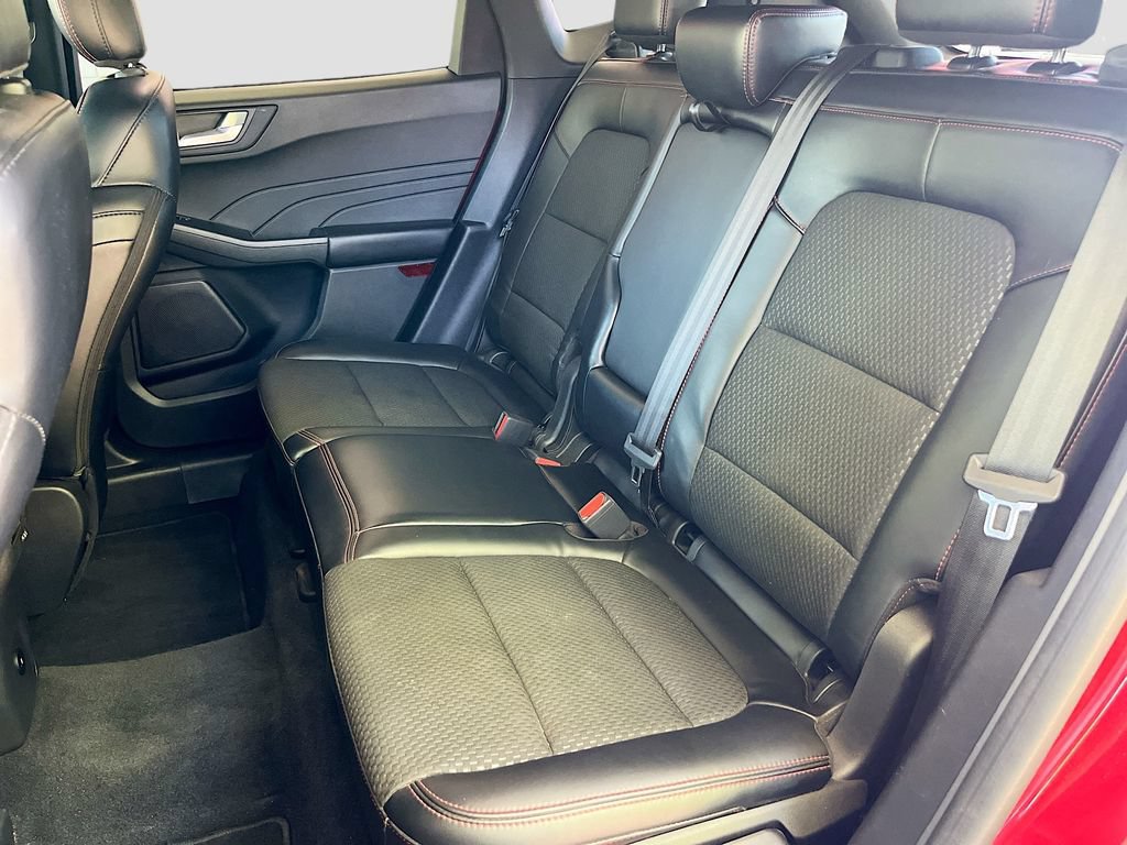 Used 2023 Ford Escape ST-Line w/ Tech Pack #1 FWD image 23