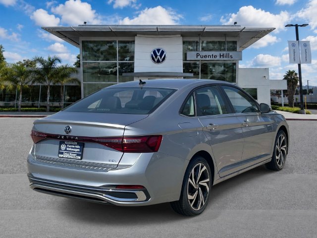 New 2027 Volkswagen Jetta SEL FWD image 4