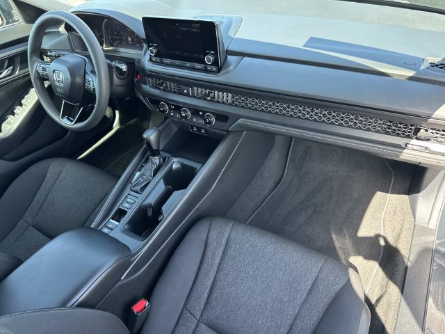 Certified 2024 Honda Accord LX image 32