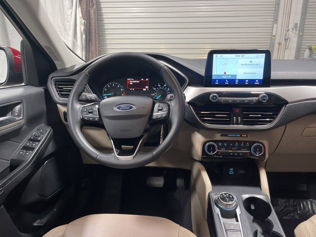 Used 2022 Ford Escape SEL image 17