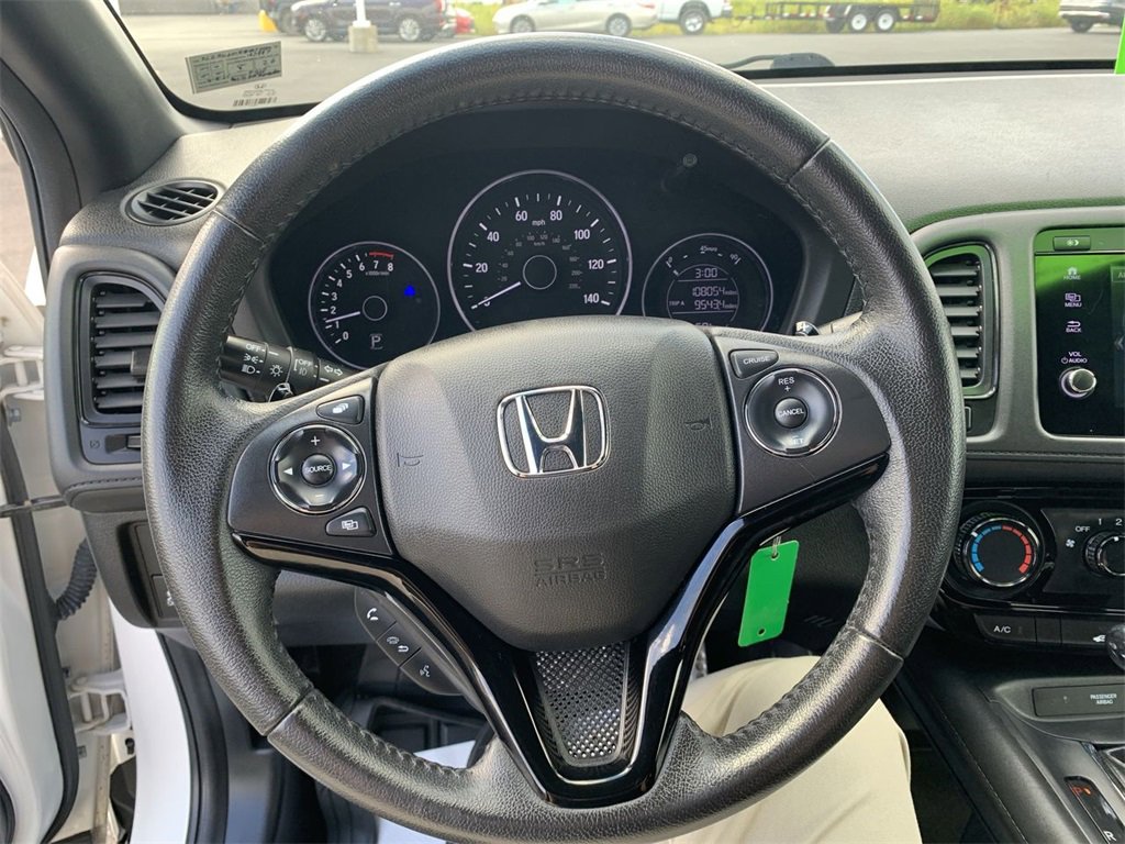 Used 2022 Honda HR-V Sport image 15