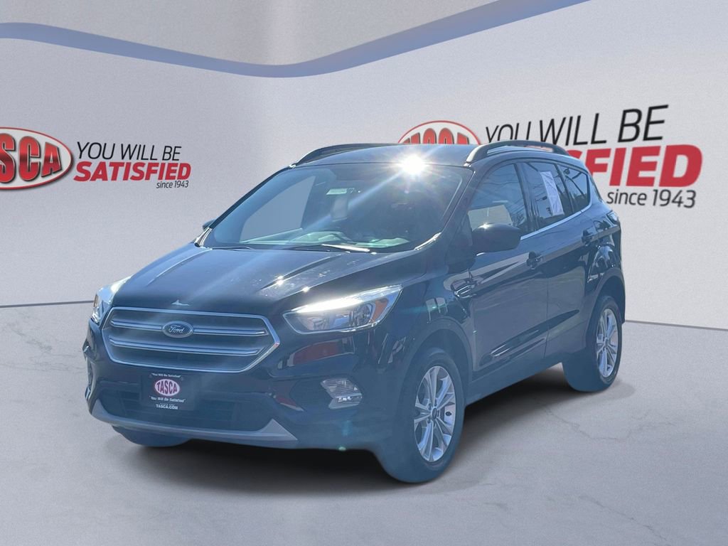 Used 2018 Ford Escape SE w/ SE Sync 3 Package image 4
