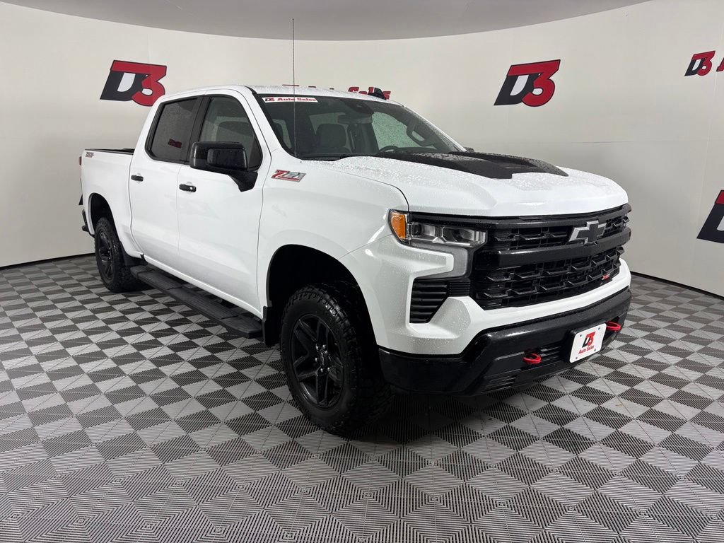 Used 2024 Chevrolet Silverado 1500 LT Trail Boss w/ Protection Package AWD/4WD image 8