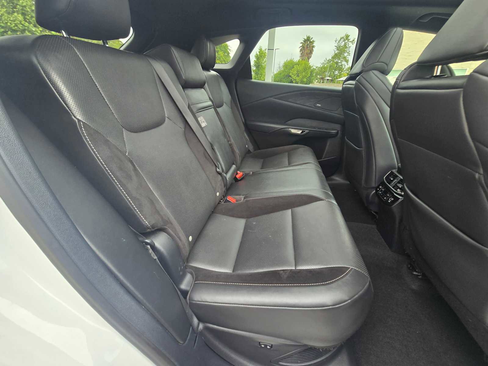 Used 2023 Lexus RX 500h F Sport w/ Accessory Package (Z1) AWD/4WD image 12