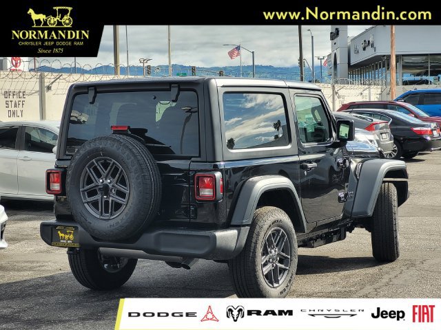 New 2026 Jeep Wrangler Sport AWD/4WD image 4
