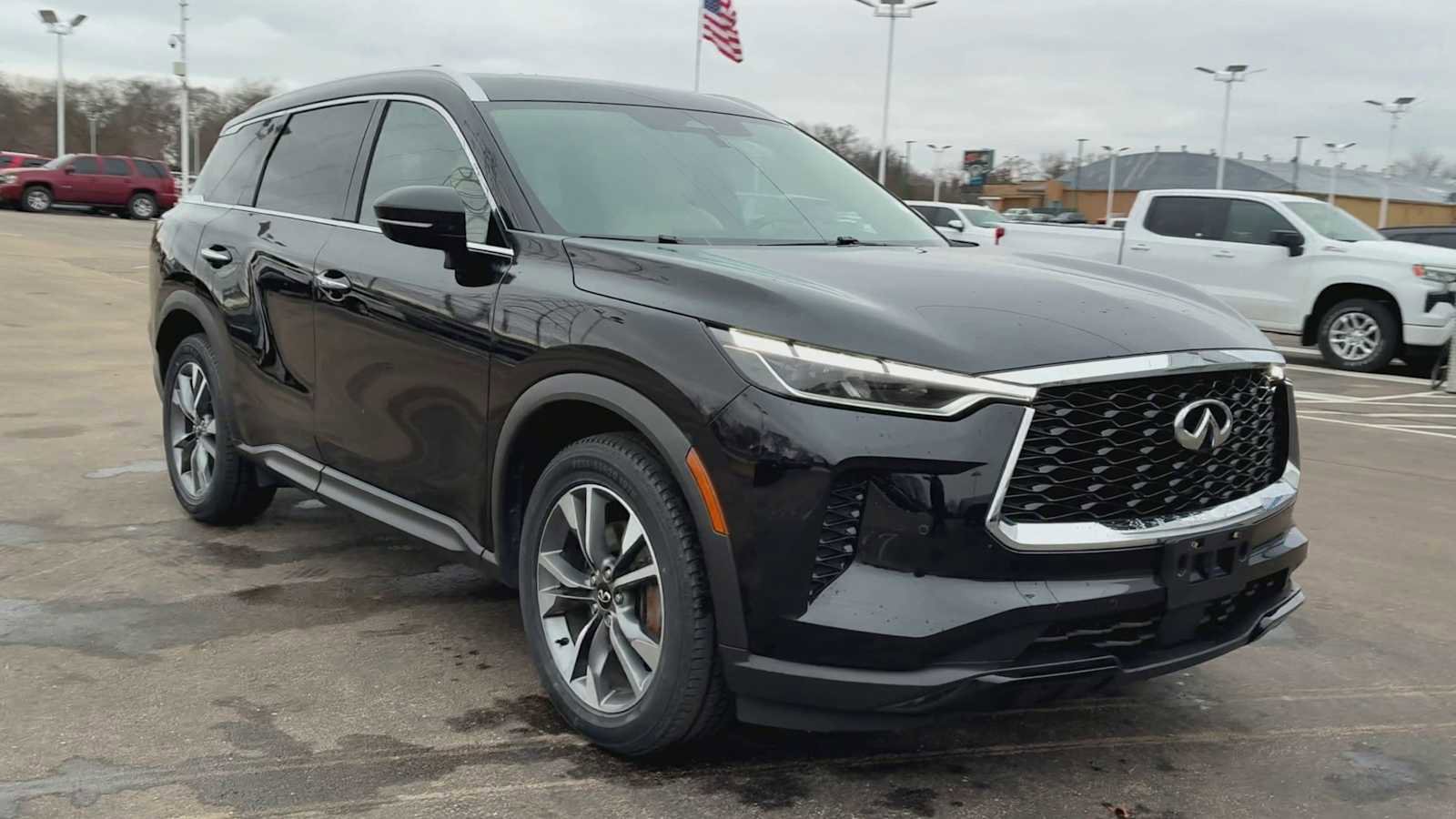 Used 2023 INFINITI QX60 Luxe image 8