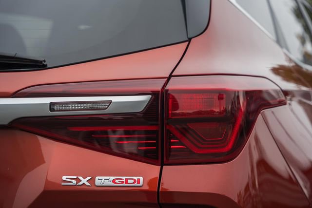 Used 2021 Kia Seltos SX image 7