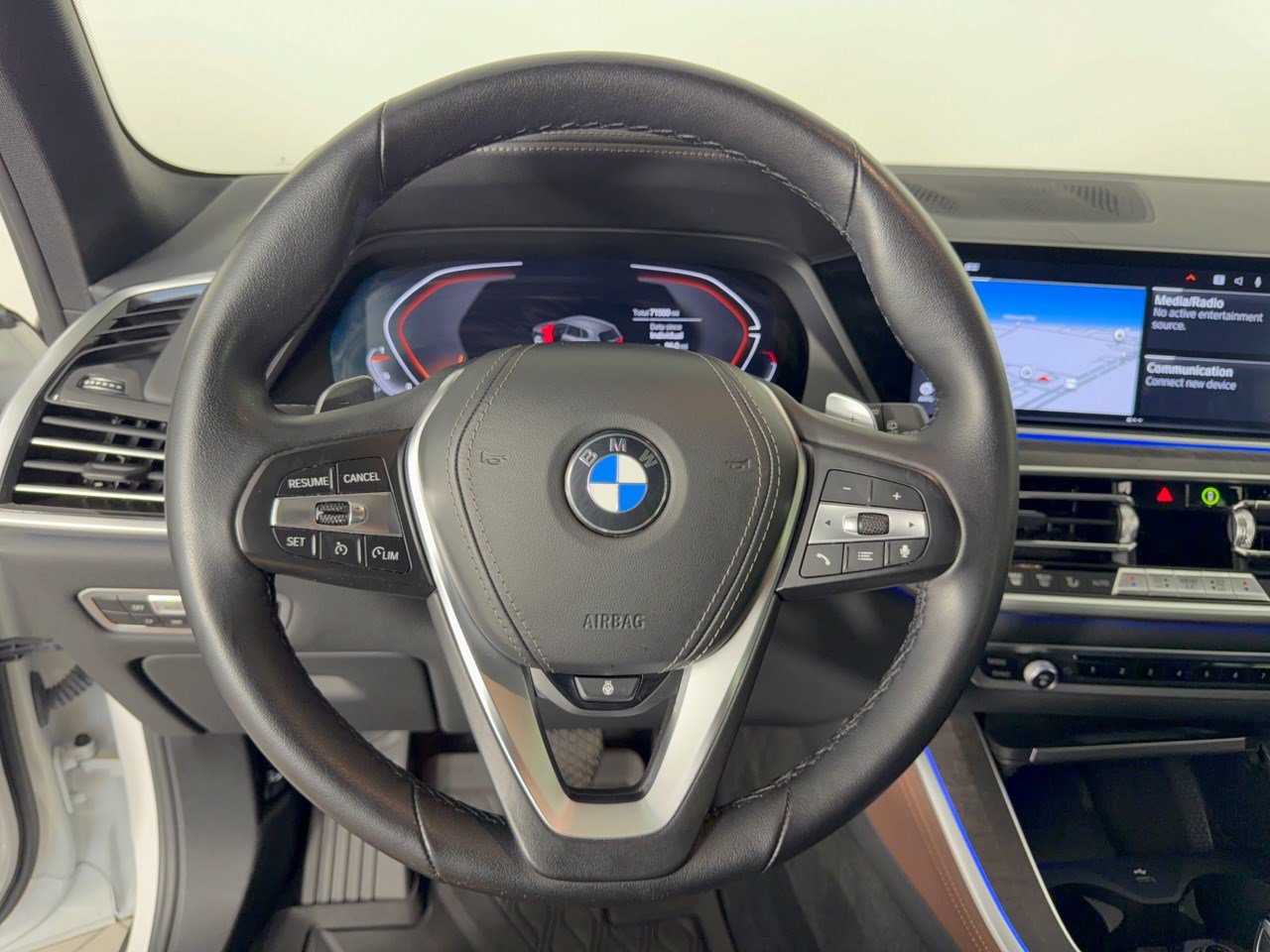 Used 2022 BMW X5 xDrive40i w/ Luxury Seating Package AWD/4WD image 10