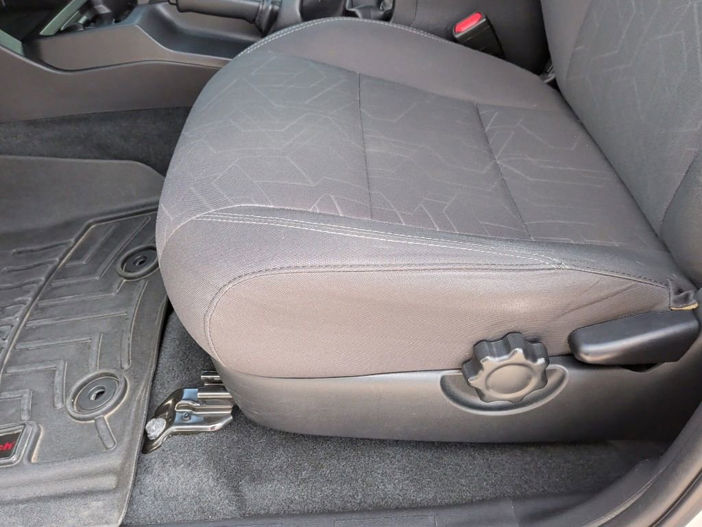 Used 2017 Toyota Tacoma TRD Sport w/ Premium & Technology Package image 13