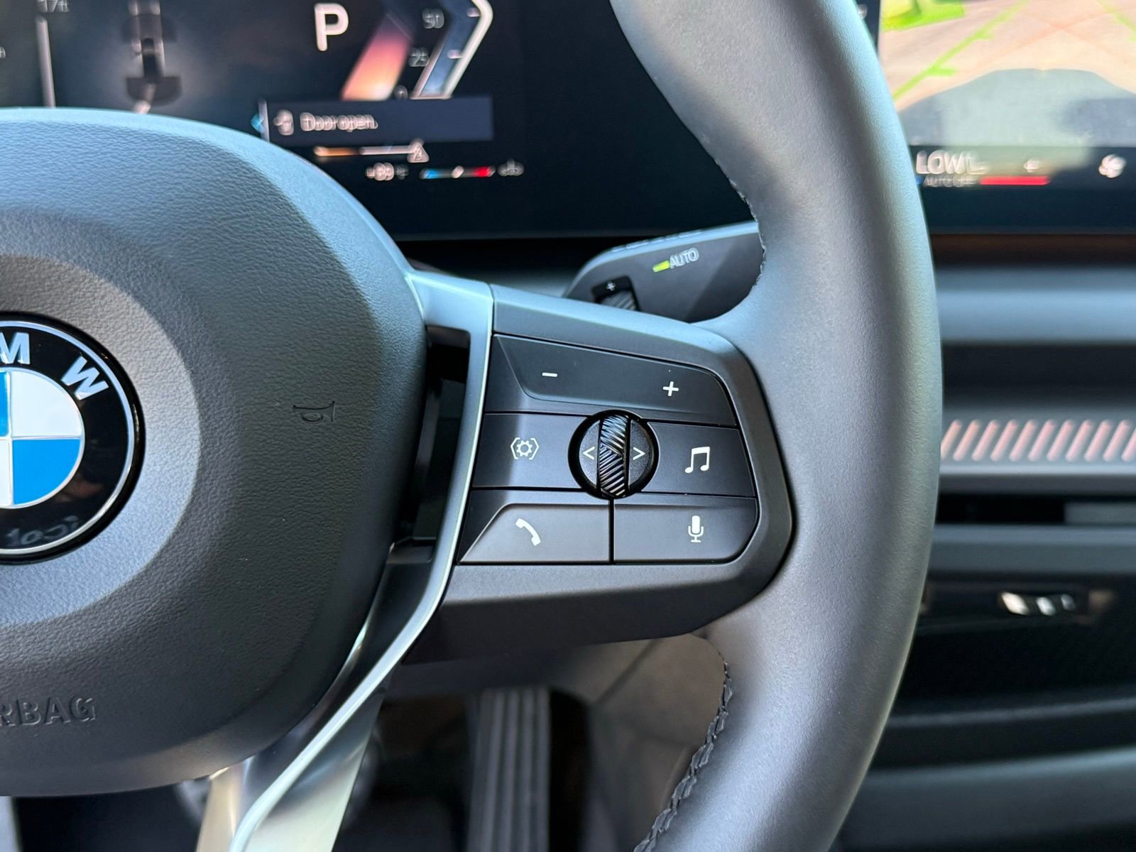 Used 2025 BMW 228i xDrive w/ Technology Package image 26