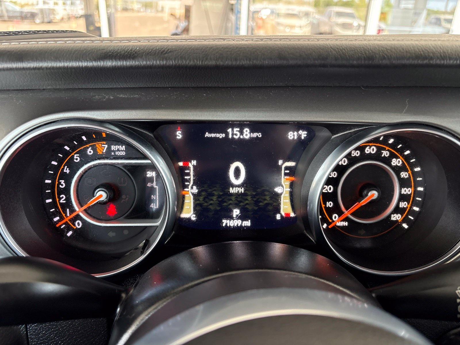 Used 2020 Jeep Wrangler Unlimited Sahara w/ Cold Weather Group AWD/4WD image 29