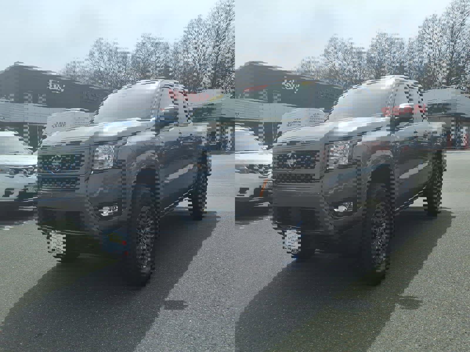 Used 2025 Nissan Frontier SV w/ SV Convenience Package image 1