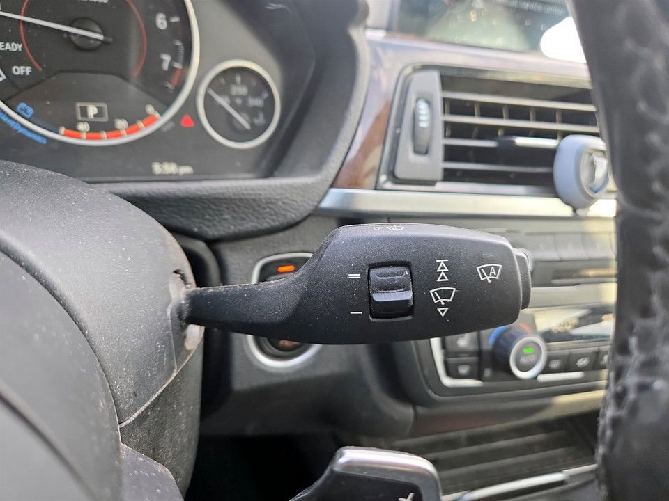 Used 2016 BMW 328i Gran Turismo xDrive image 18