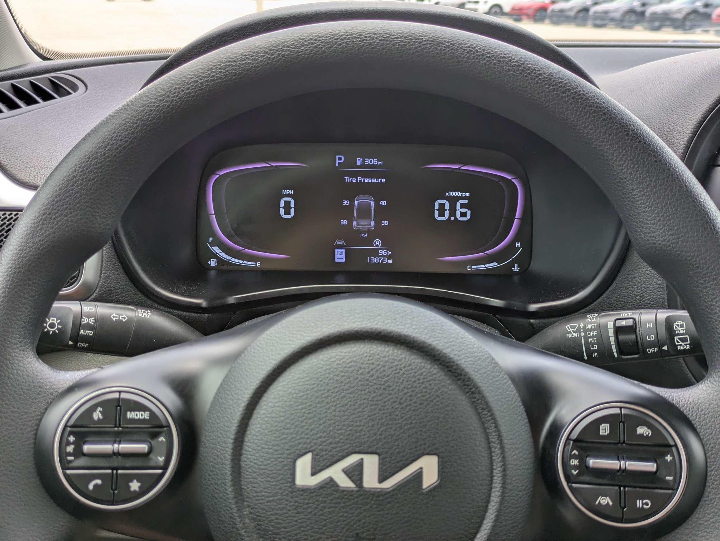 Certified 2023 Kia Soul LX w/ Option Group 015 FWD image 33