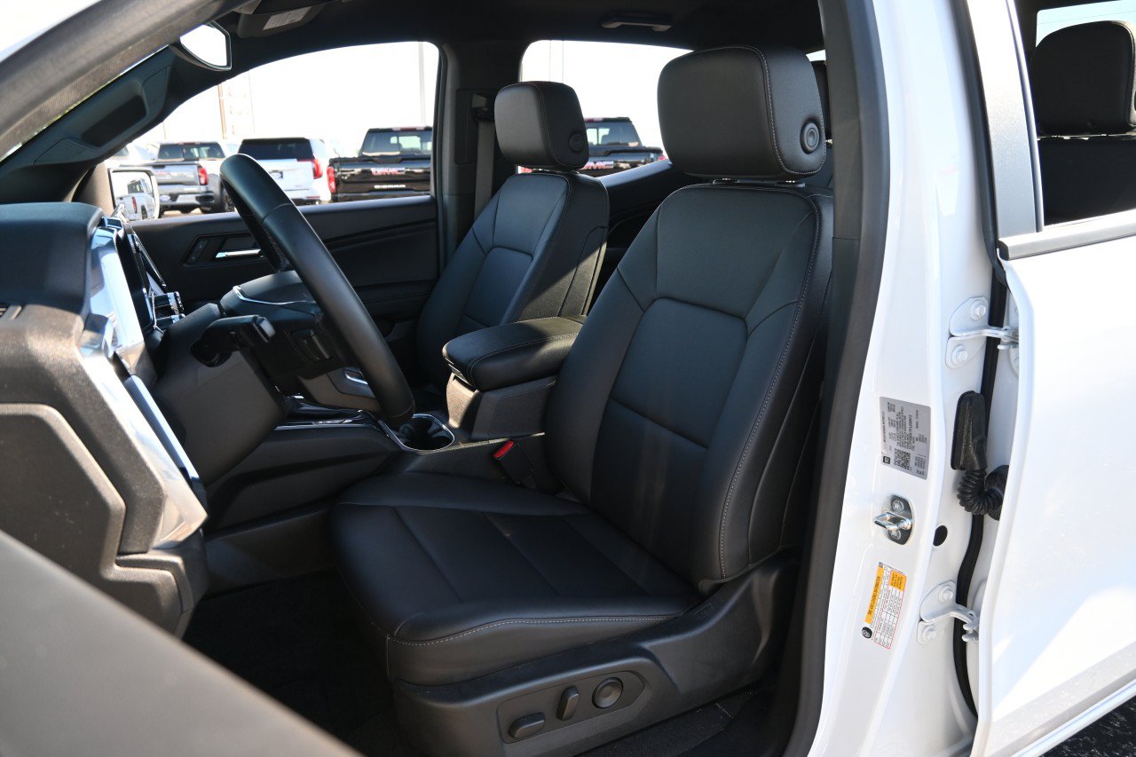 Used 2023 GMC Canyon Elevation w/ Elevation Premium Package RWD image 18