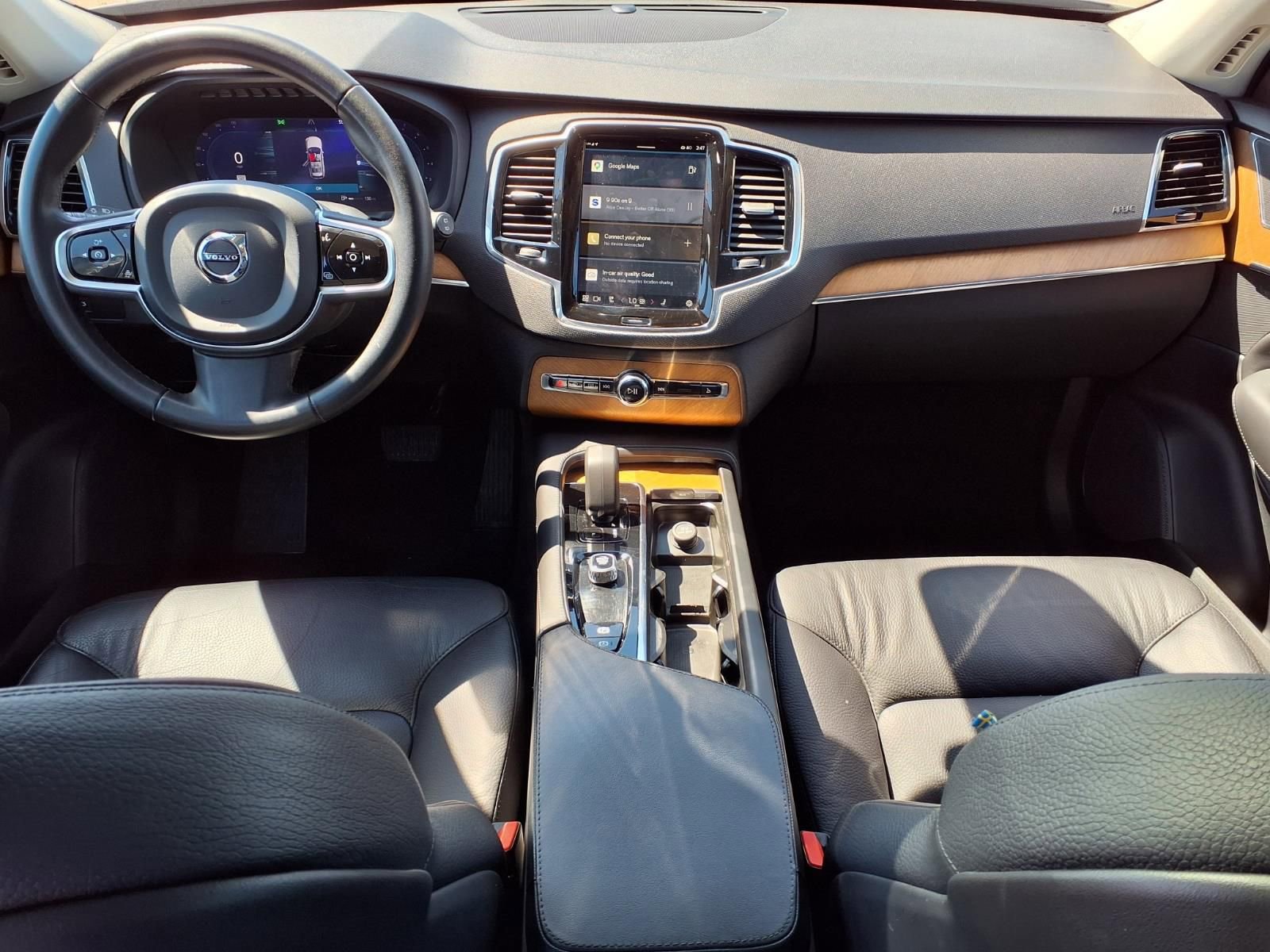Used 2024 Volvo XC90 B5 Plus AWD/4WD image 12