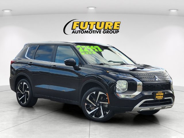 Used 2024 Mitsubishi Outlander SE