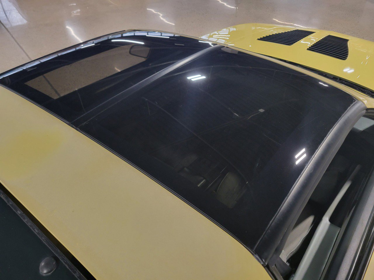 Used 1987 Chevrolet Camaro LT image 9