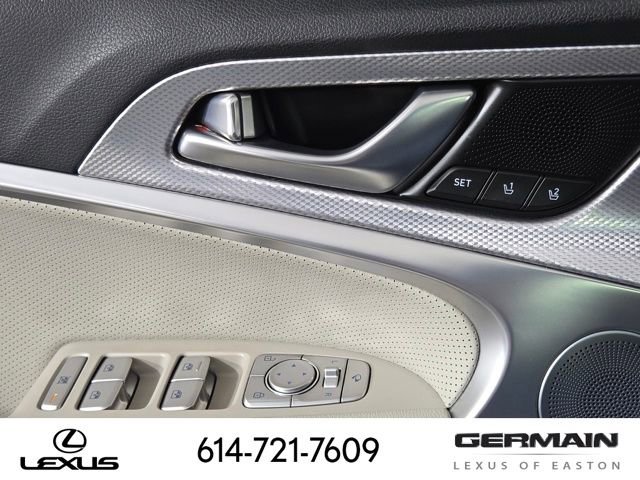 Used 2022 Genesis G70 2.0T w/ Prestige Package image 29