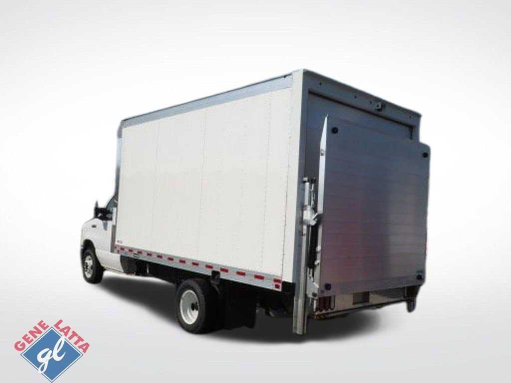 New 2025 Ford E-350 and Econoline 350 Super Duty w/ Driver's Safety Package RWD video 3