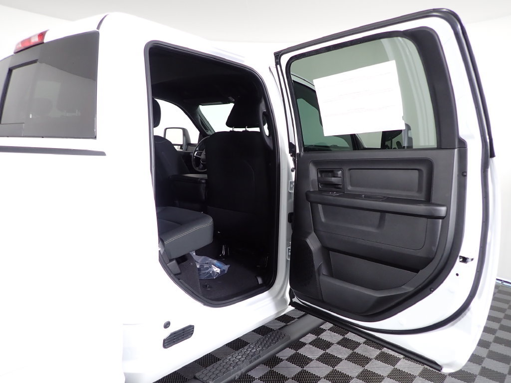 New 2026 RAM 2500 Tradesman AWD/4WD image 30
