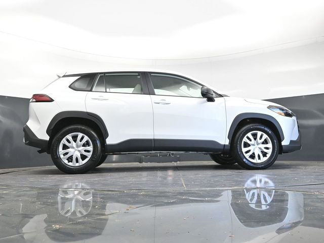 Used 2026 Toyota Corolla Cross L image 35