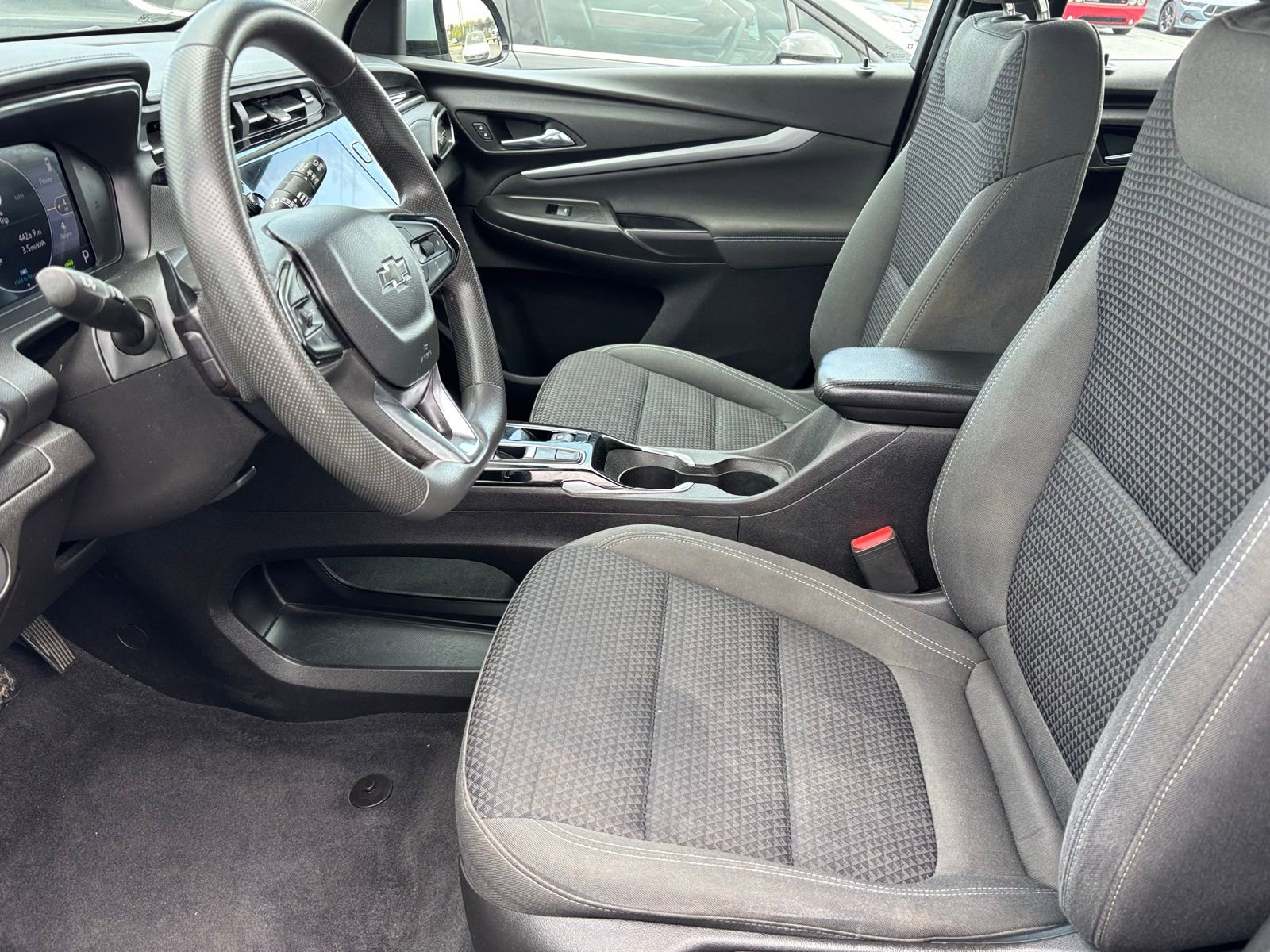 Used 2023 Chevrolet Bolt EUV LT image 17