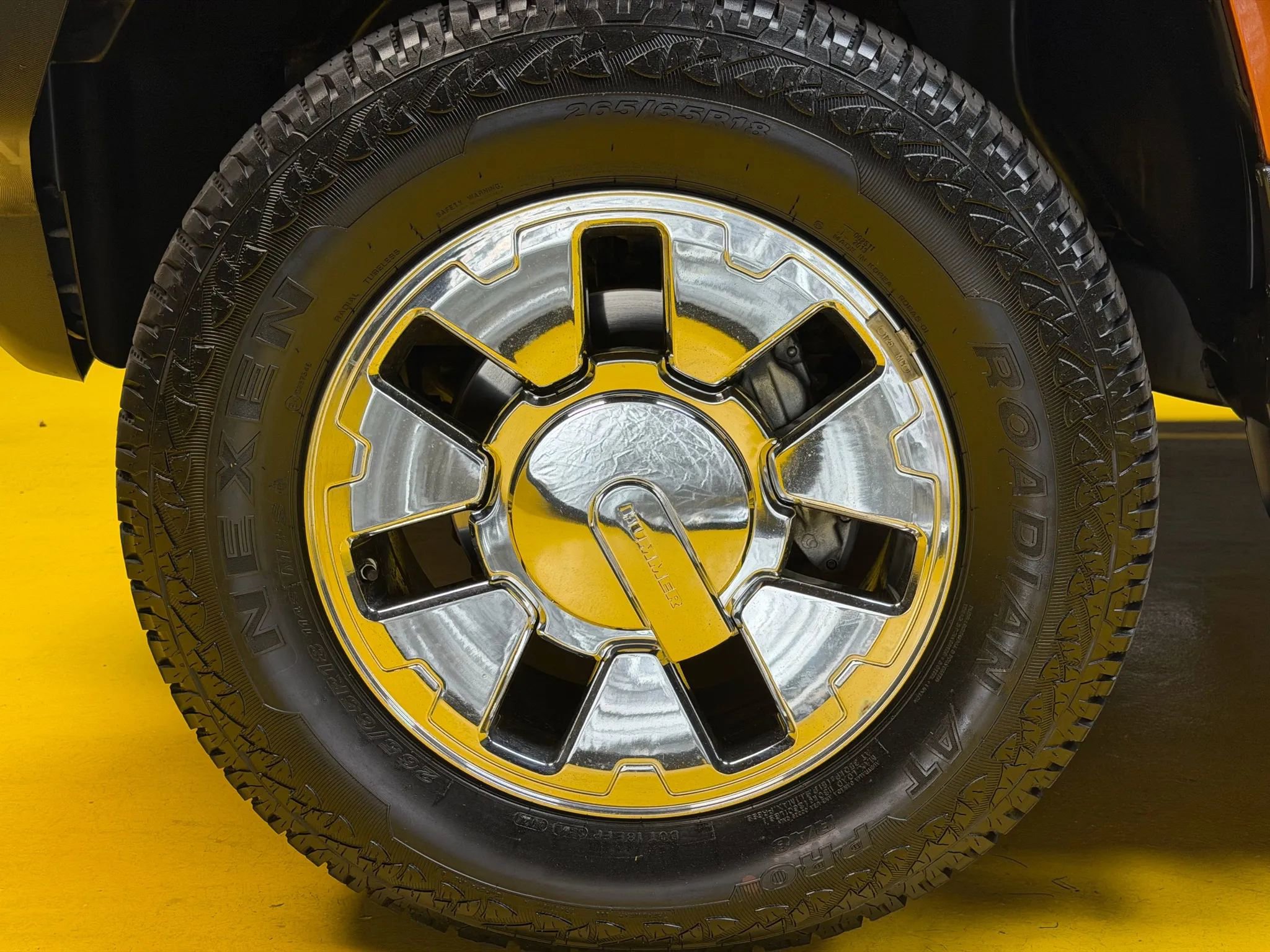 Used 2007 HUMMER H3 image 7