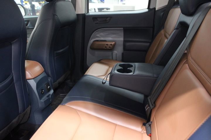 Used 2024 Ford Maverick Lariat w/ FX4 Off-Road Package image 24