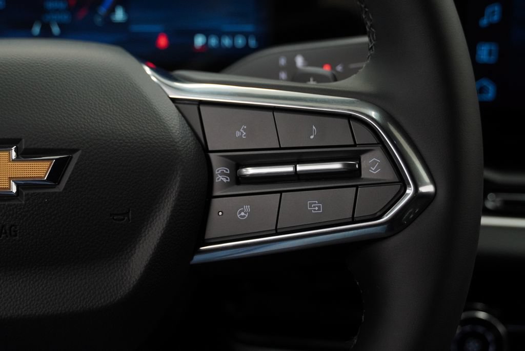 New 2027 Chevrolet Equinox LT FWD image 21