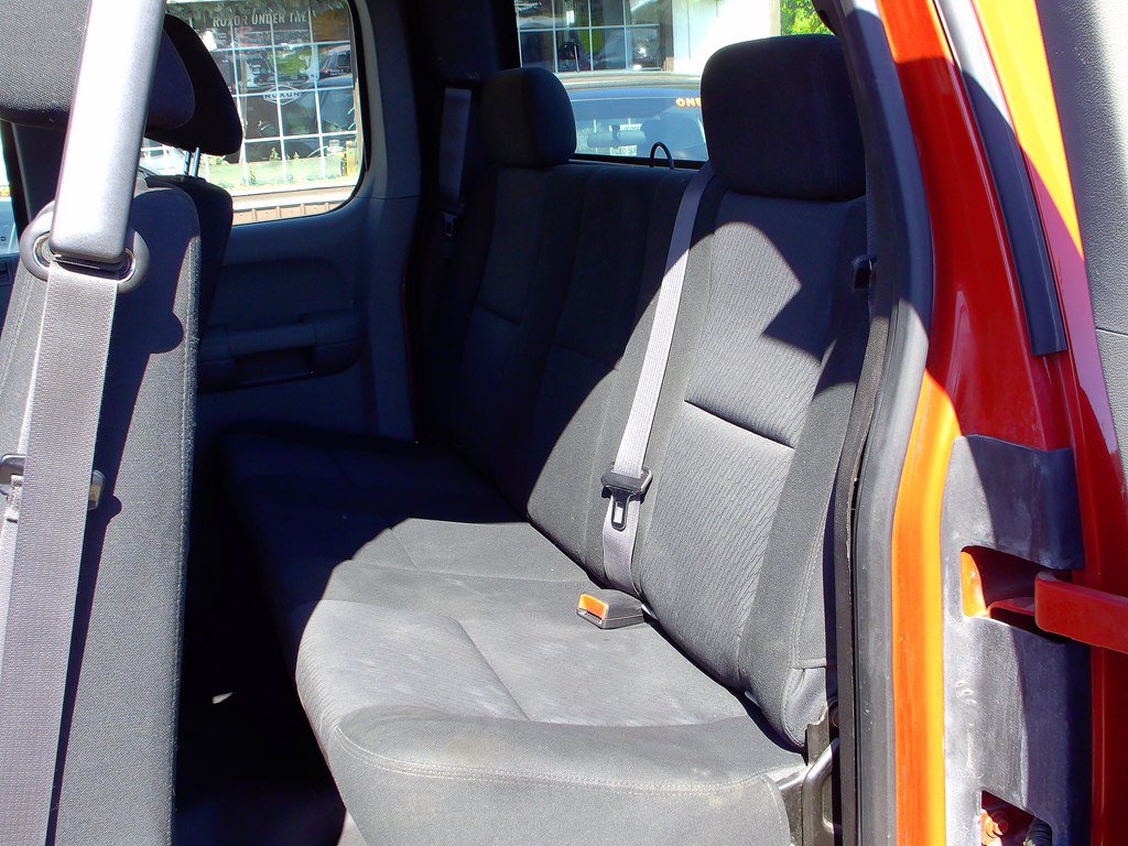 Used 2013 Chevrolet Silverado 3500 W/T RWD image 8