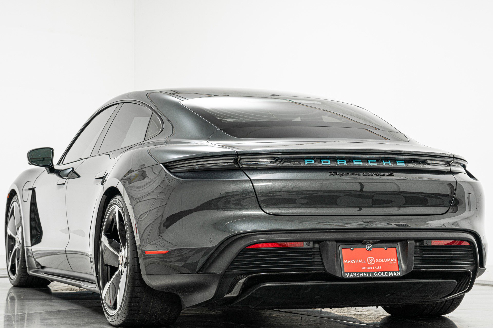 Used 2021 Porsche Taycan Turbo S AWD/4WD image 7