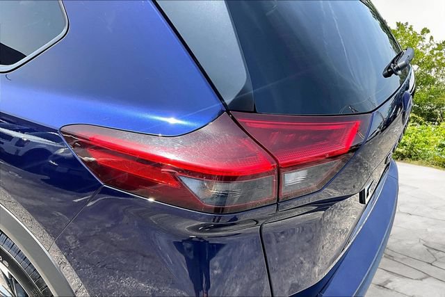 Used 2024 Nissan Rogue SV AWD/4WD image 28