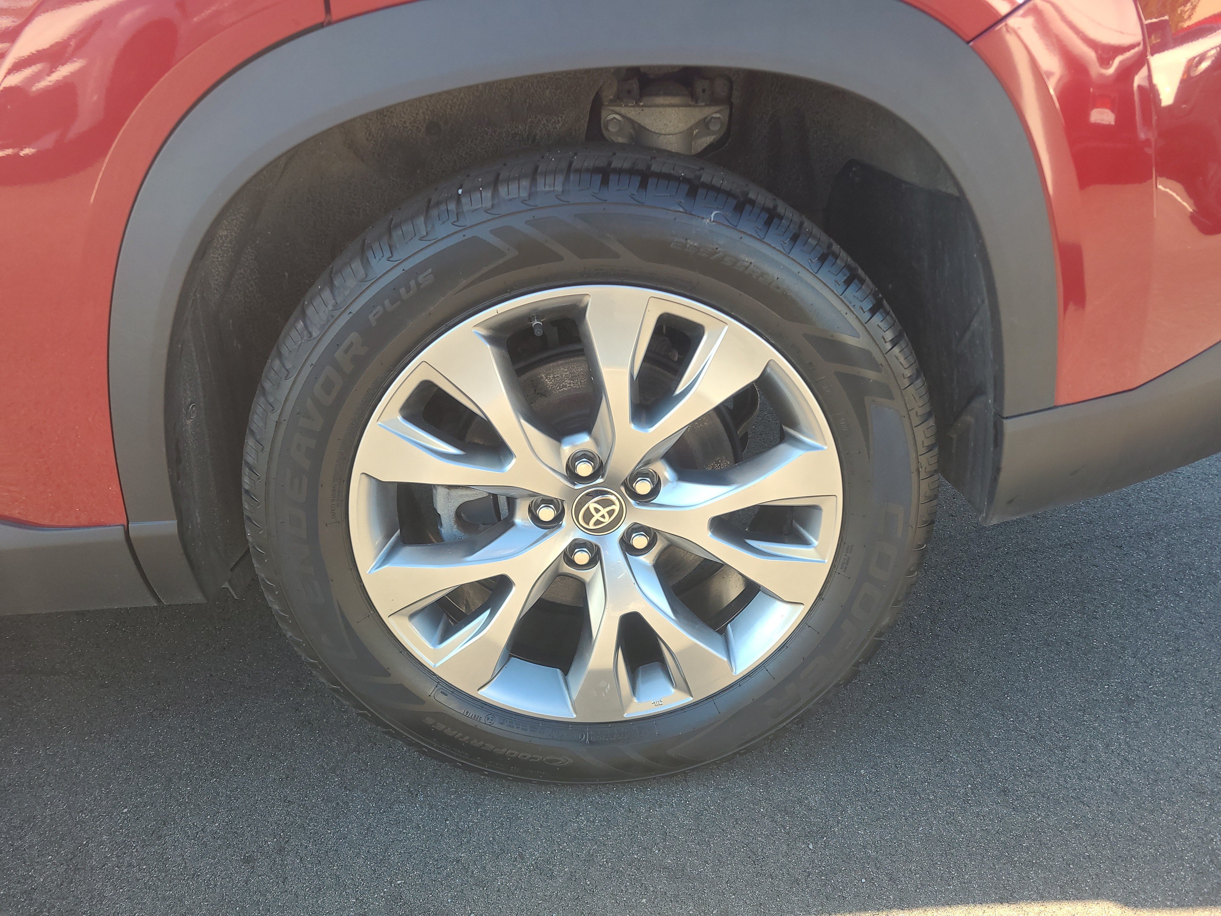 Certified 2024 Toyota Grand Highlander AWD Hybrid image 10