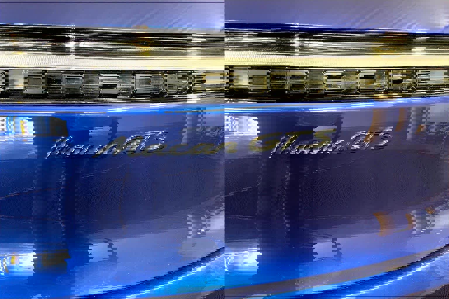 Used 2025 Porsche Macan GTS image 35