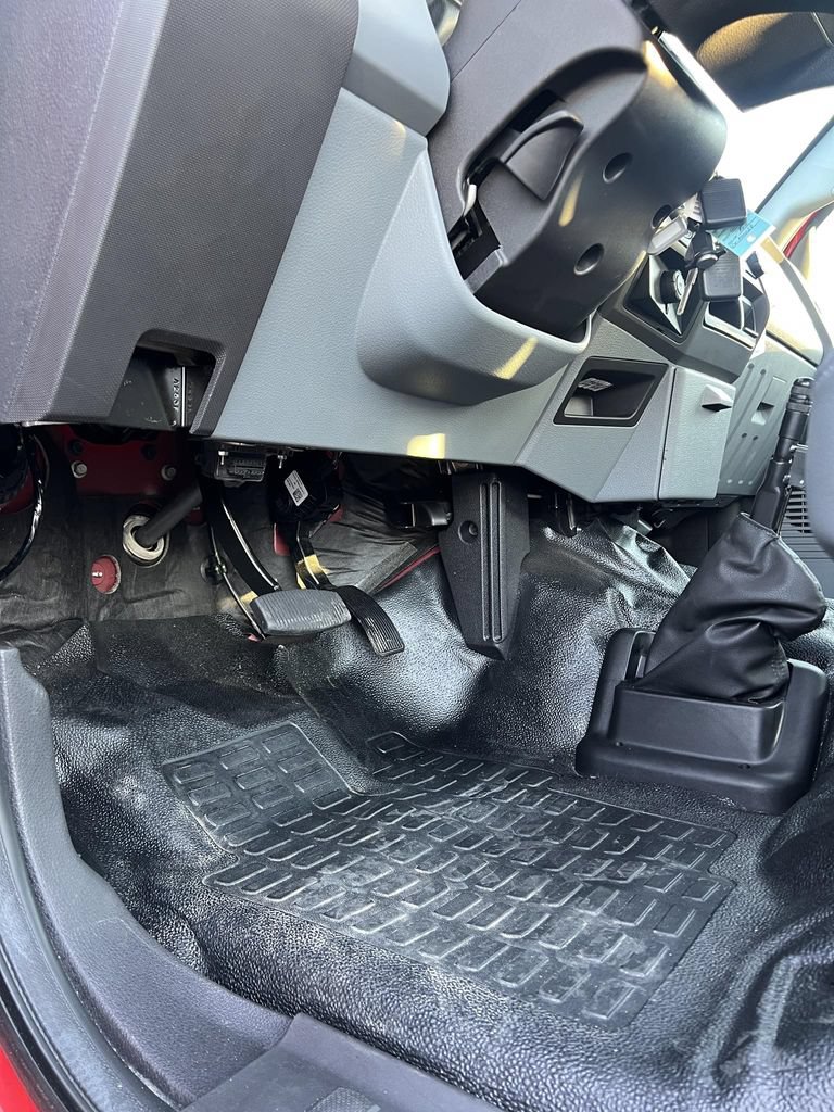 Used 2021 Ford F650 2WD Crew Cab Super Duty image 11