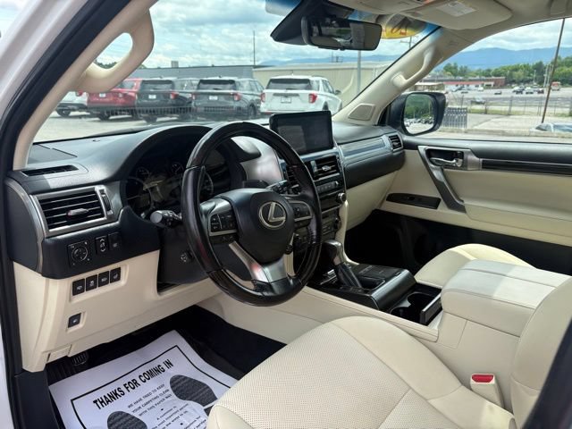 Used 2023 Lexus GX 460 Premium AWD/4WD image 3