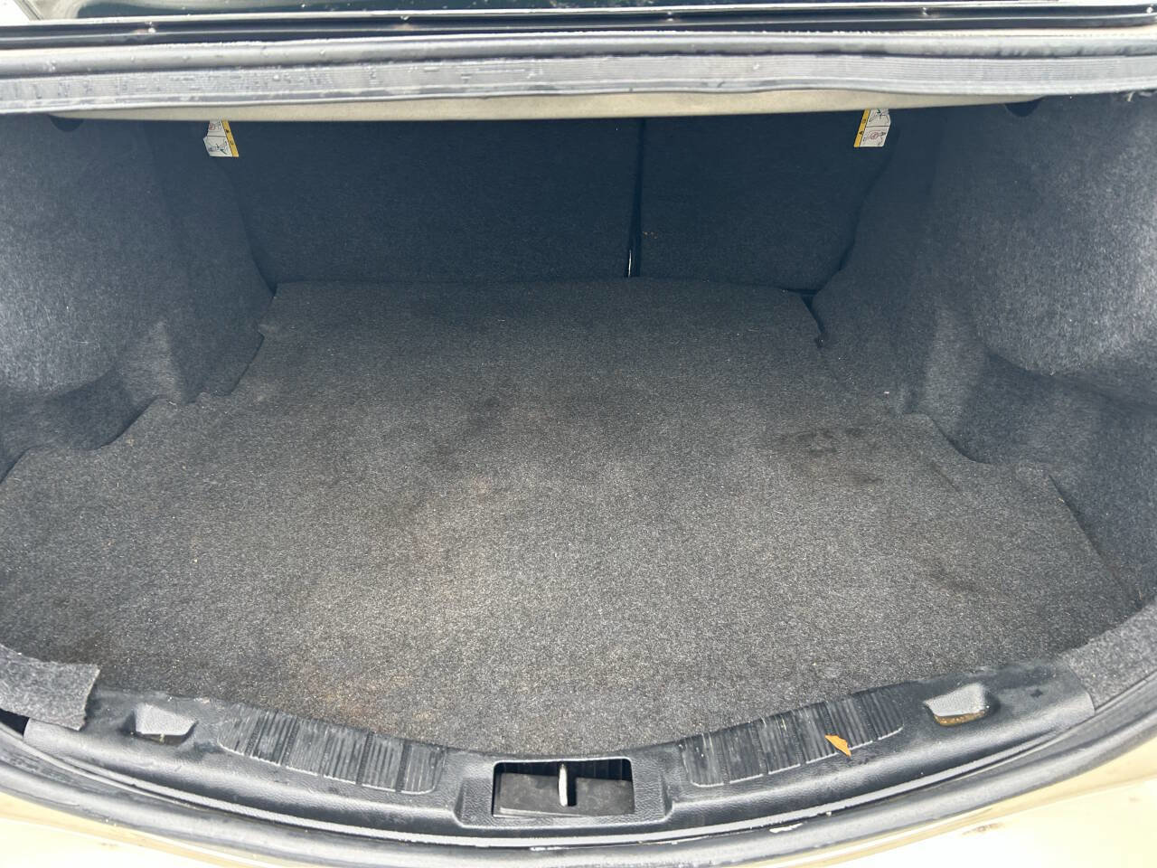 Used 2018 Ford Fusion SE image 12