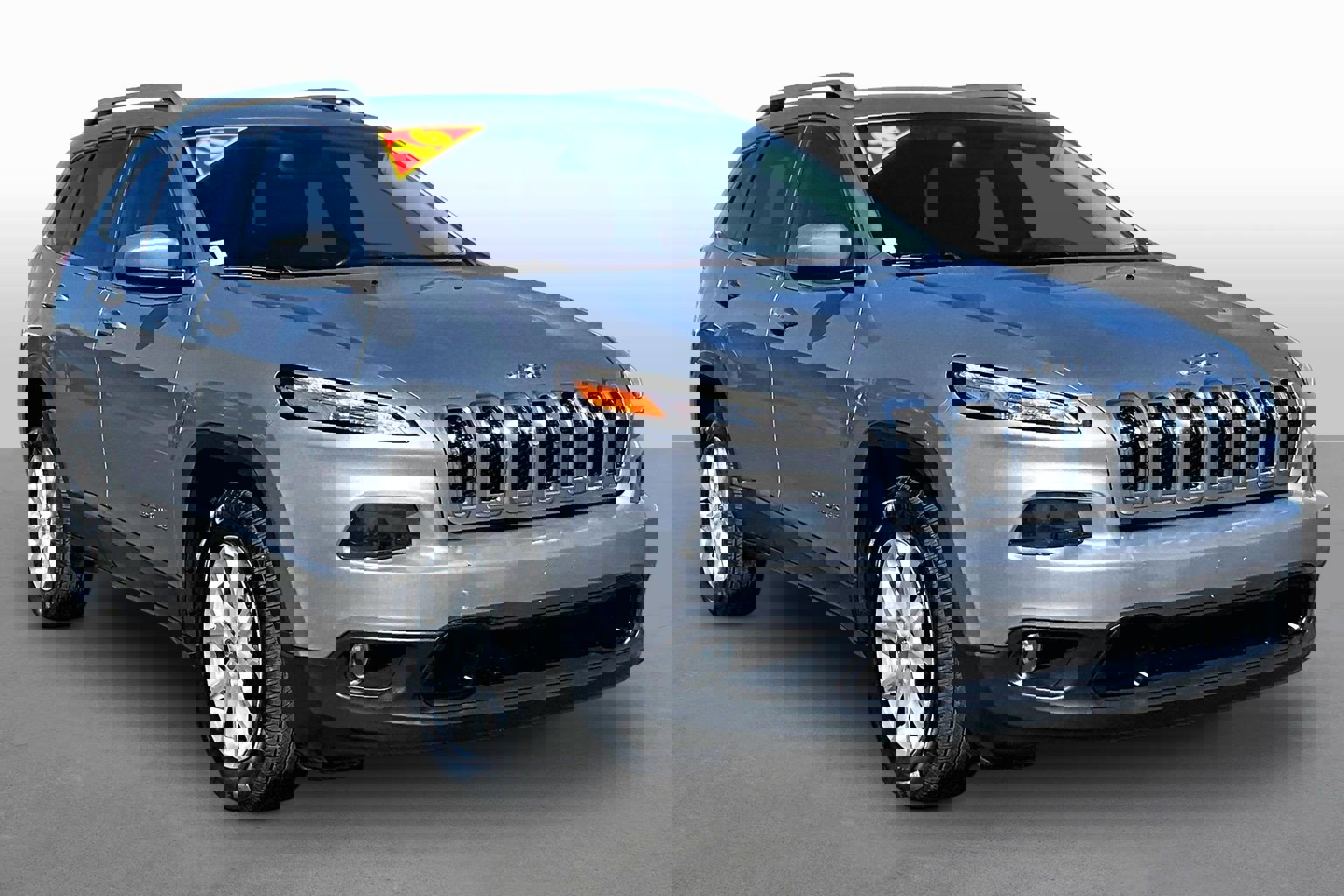 Used 2016 Jeep Cherokee Latitude image 10