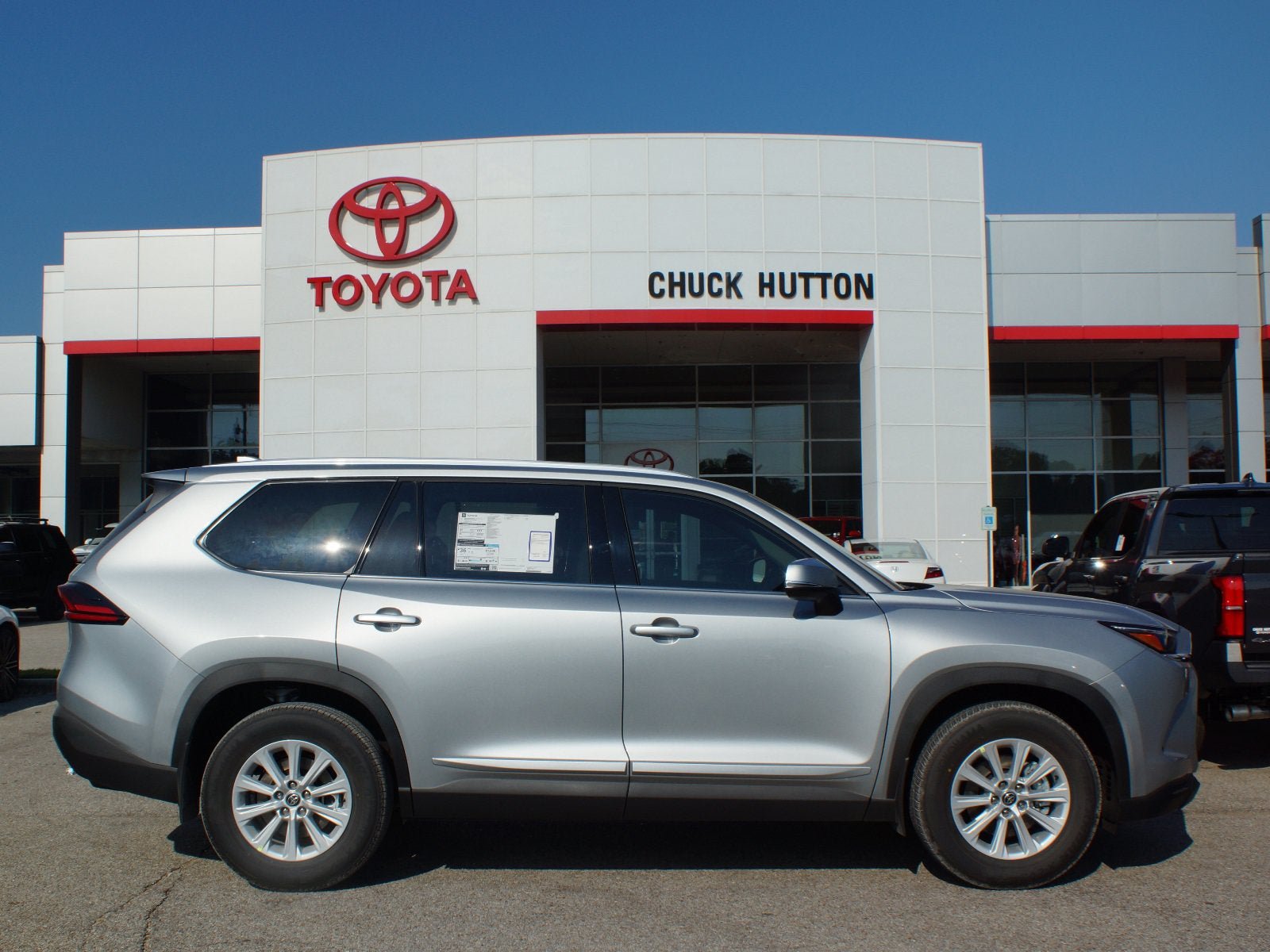 New 2026 Toyota Grand Highlander XLE FWD image 1