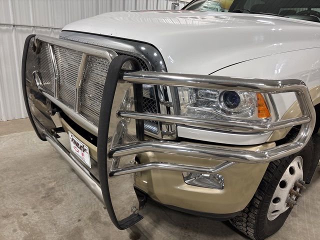 Used 2014 RAM 3500 Laramie Longhorn w/ Cold Weather Group image 11