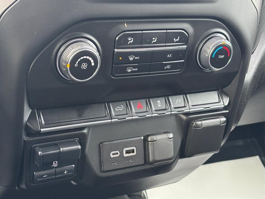 Used 2023 Chevrolet Silverado 2500 Custom w/ Custom Value Package image 19