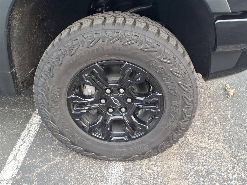 New 2026 Chevrolet Silverado 1500 ZR2 AWD/4WD image 11