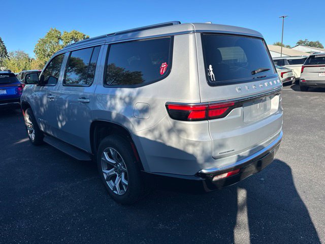 Used 2022 Jeep Wagoneer Series II AWD/4WD image 6