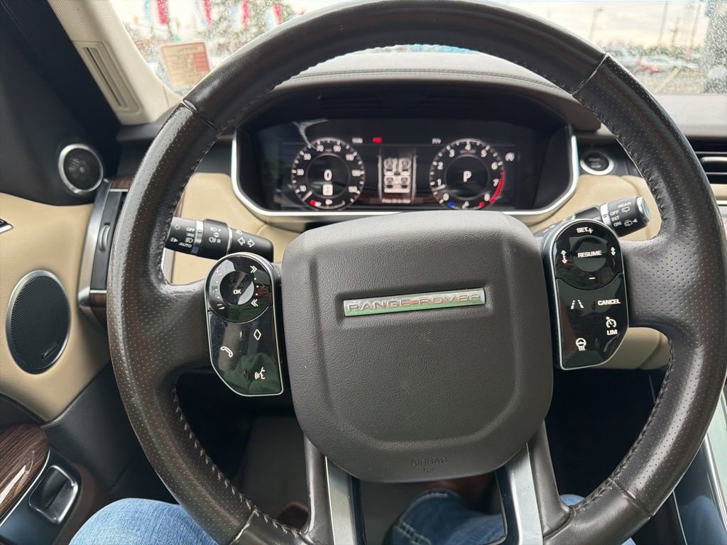 Used 2018 Land Rover Range Rover Sport HSE image 17