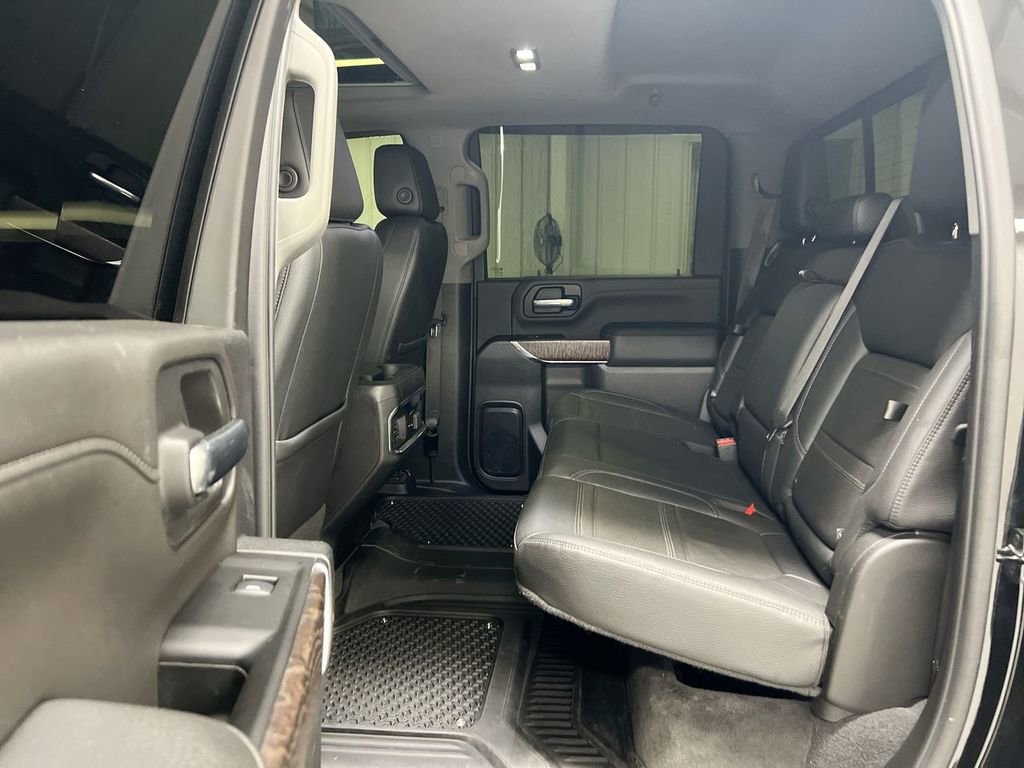 Used 2022 GMC Sierra 2500 Denali w/ Denali Black Diamond Edition image 24