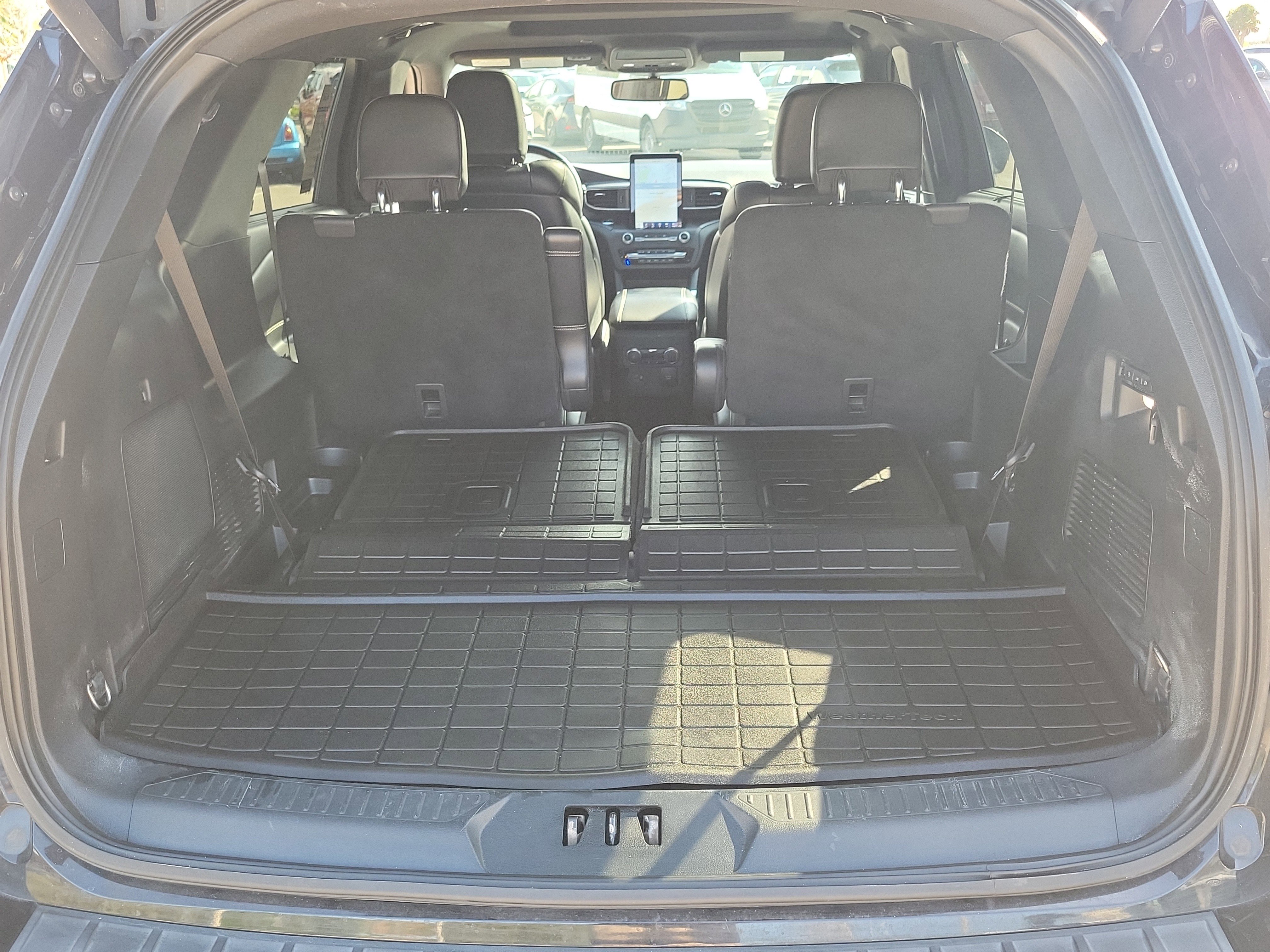 Used 2020 Ford Explorer ST w/ ST Street Pack image 11