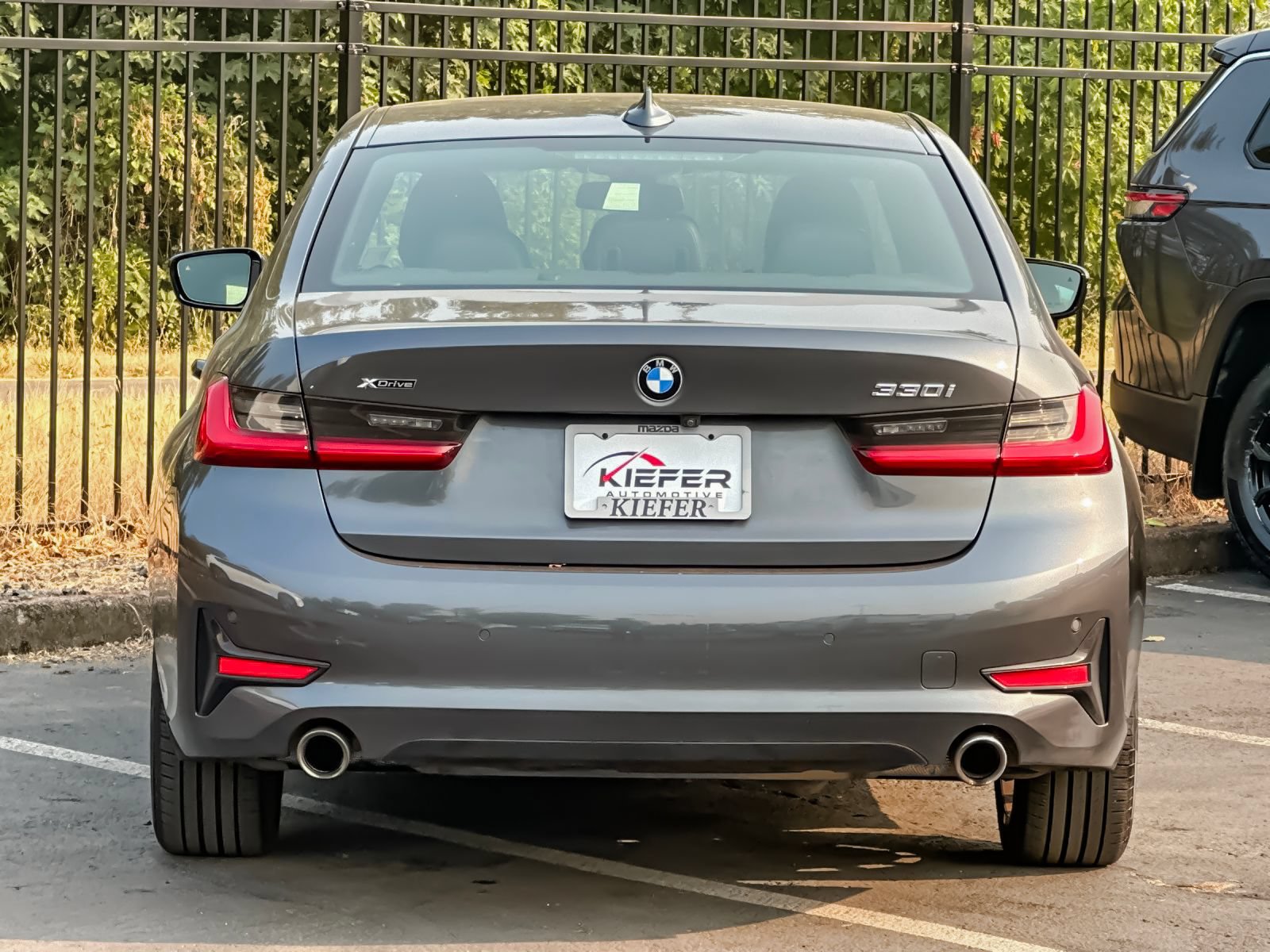 Used 2021 BMW 330i xDrive Sedan w/ Premium Package AWD/4WD image 4