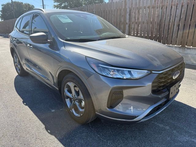 Used 2024 Ford Escape ST-Line FWD image 2