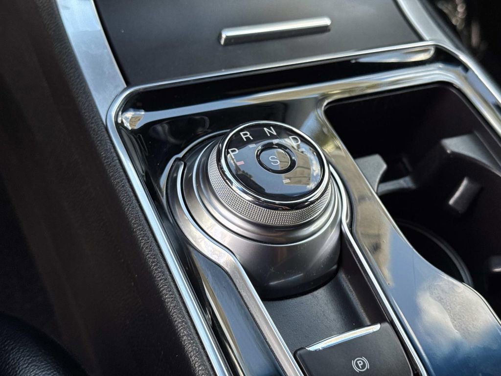 Used 2020 Ford Edge ST w/ Equipment Group 401A image 16